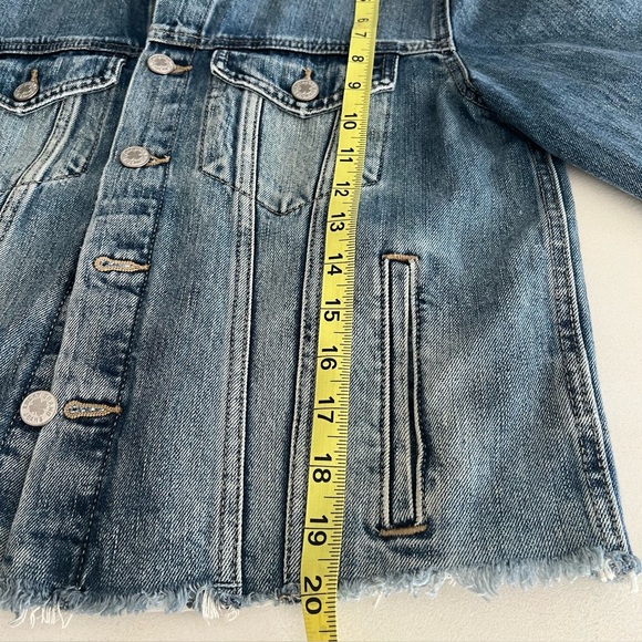 Lucky Brand The Tomboy Trucker Frayed Hem Denim Jacket Medium - Picture 6 of 8